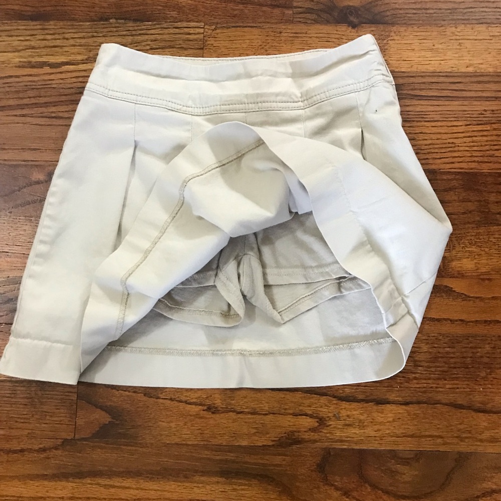Children’s Place Tan Khaki School Uniform Bottoms Pleated Skirt Skort Shorts
Lar - Picture 6 of 14